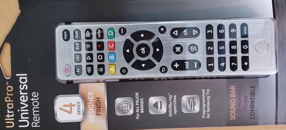 How to Program GE UltraPro (33709) Universal Remote Control to Samsung TV
